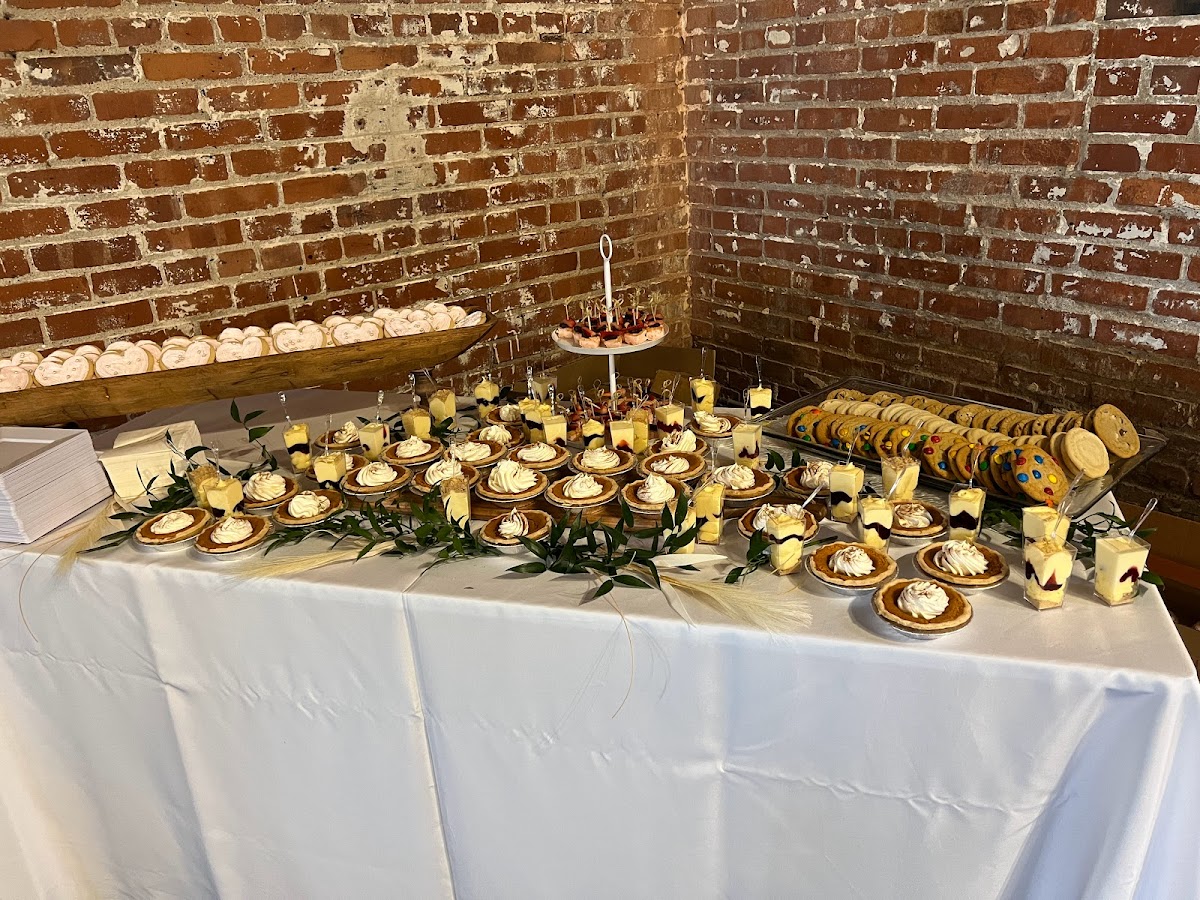 Running Wild Bbq Food Truck